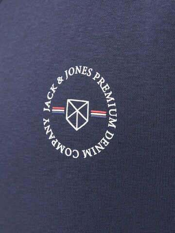 JACK & JONES Sweatshirt in Blau