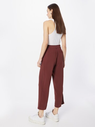 Loosefit Pantalon à pince ABOUT YOU en marron