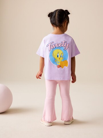 Set de la Next pe mov: față