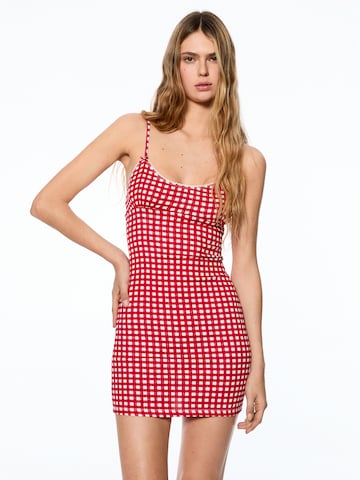 Pull&Bear Letní šaty – červená: přední strana