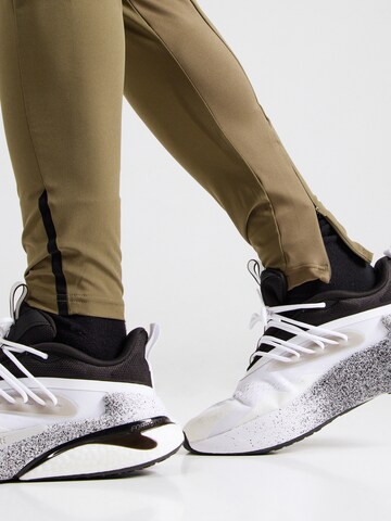 ADIDAS PERFORMANCE Tapered Sporthose 'Designed for Training' in Grün