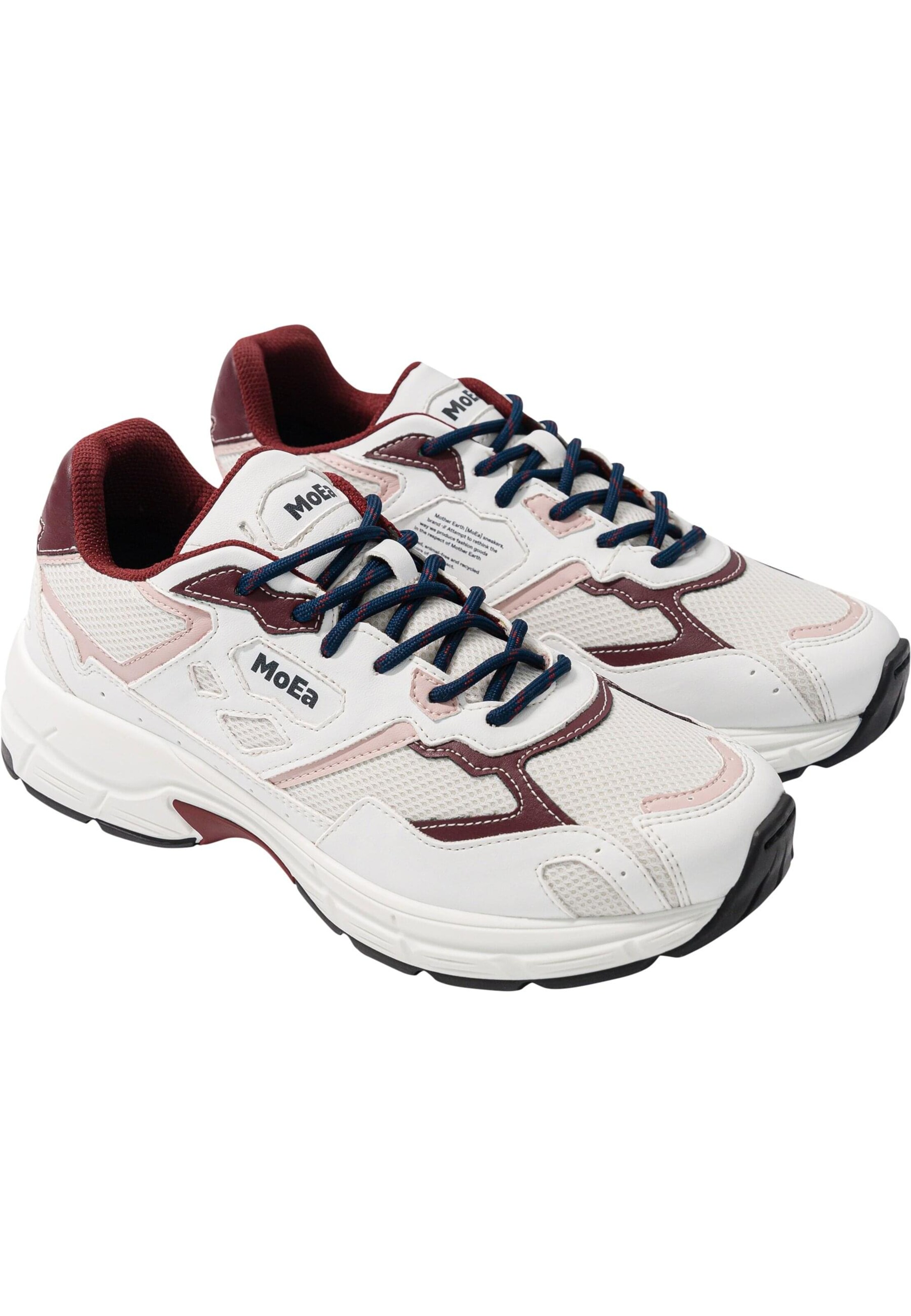 Sneaker bassa 'Gen8' di MoEa in bianco