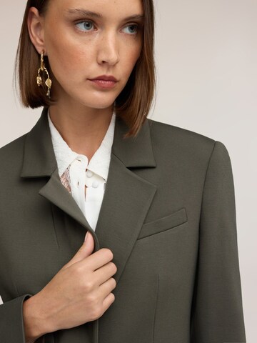 MOTIVI - Blazer en verde