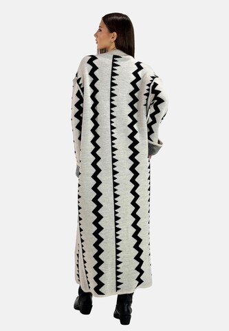 Elara Knit dress in Beige