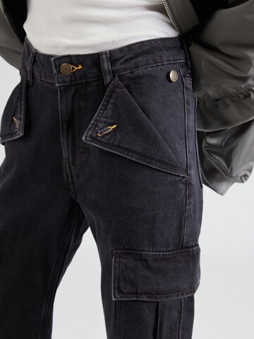 WEEKDAY Loose fit Cargo Jeans 'Encino' in Black