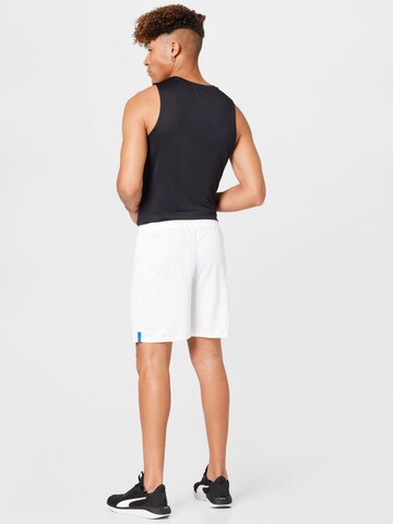 PUMA Regular Sportshorts in Weiß