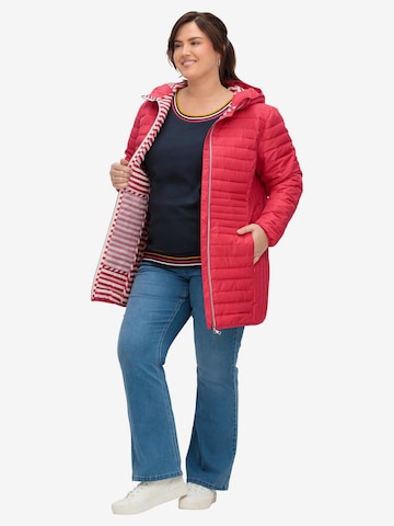 SHEEGO Between-season jacket in Red