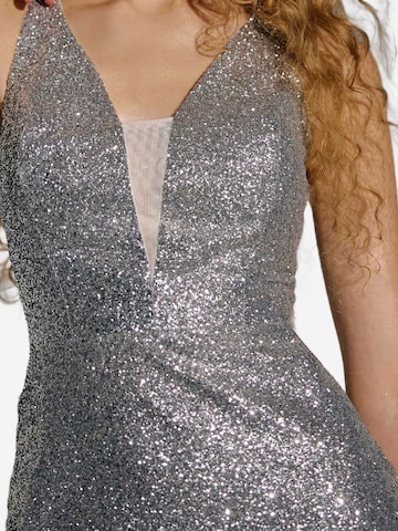 Hiccup - Vestido em cinzento