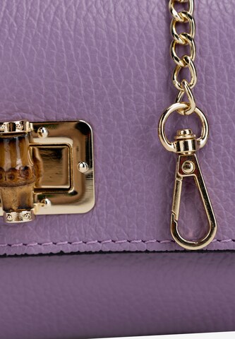 NAEMI Shoulder Bag in Purple