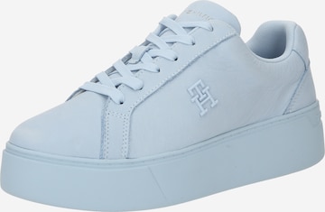 Baskets basses TOMMY HILFIGER en bleu : devant