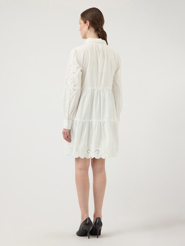 YAS Платье-рубашка 'YASZIMIA' в Белый