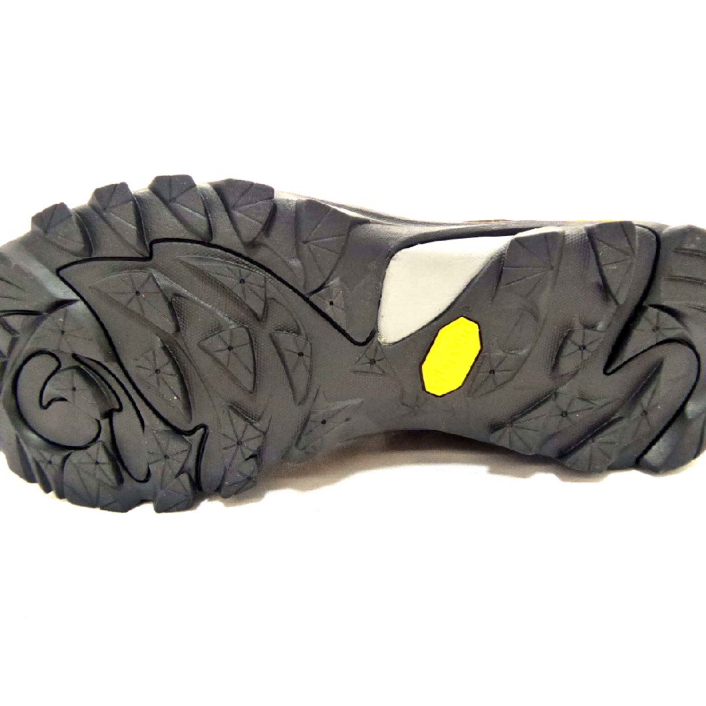 Brütting Low shoe 'Mount Stevens' in Brown