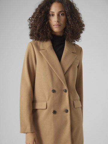 VERO MODA Between-Seasons Coat 'Vince Aura' in Brown