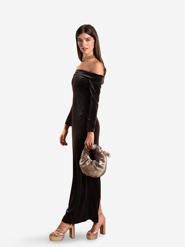 THE-ARE - Vestido de festa em castanho