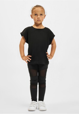 Urban Classics Shirt in Black