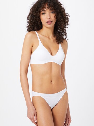 Invisible Soutien-gorge 'BODY ADAPT' SLOGGI en blanc