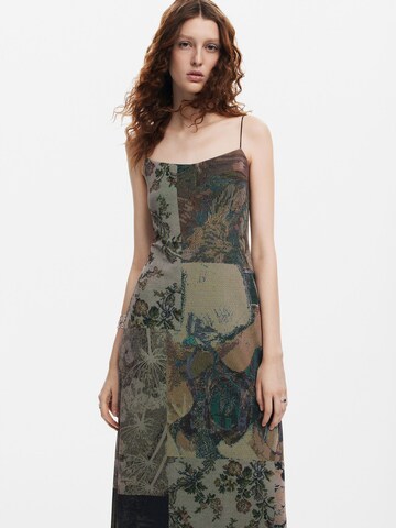 Desigual Платье в Коричневый