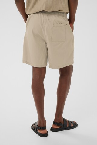 Matinique Regular Hose 'Noram' in Beige
