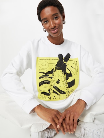 P.E Nation - Sweatshirt 'UPBEAT' em branco