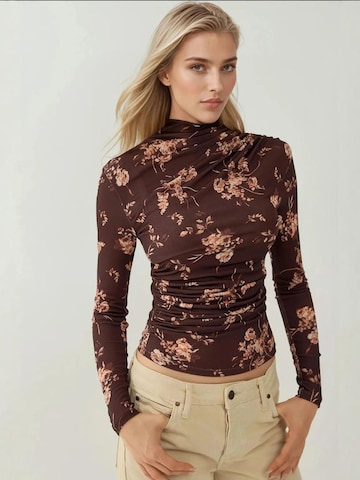 Hiccup - Camisa em castanho