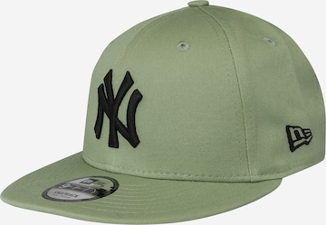 NEW ERA Cap 'LEAGUE' in Green: front