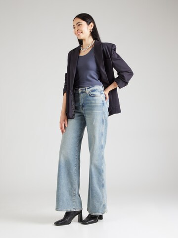 Top 'Sirene' di PIECES in blu