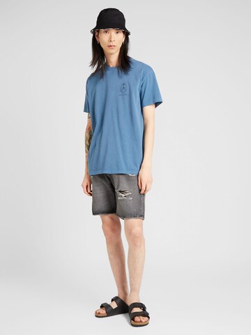 Revolution T-Shirt in Blau