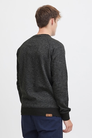 !Solid Sweatshirt in Grau