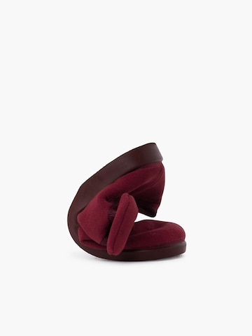 Chaussure basse Pisamonas en rouge