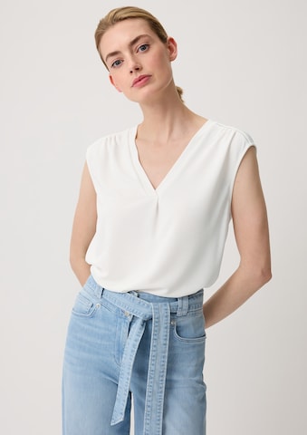 COMMA Blouse in White: front