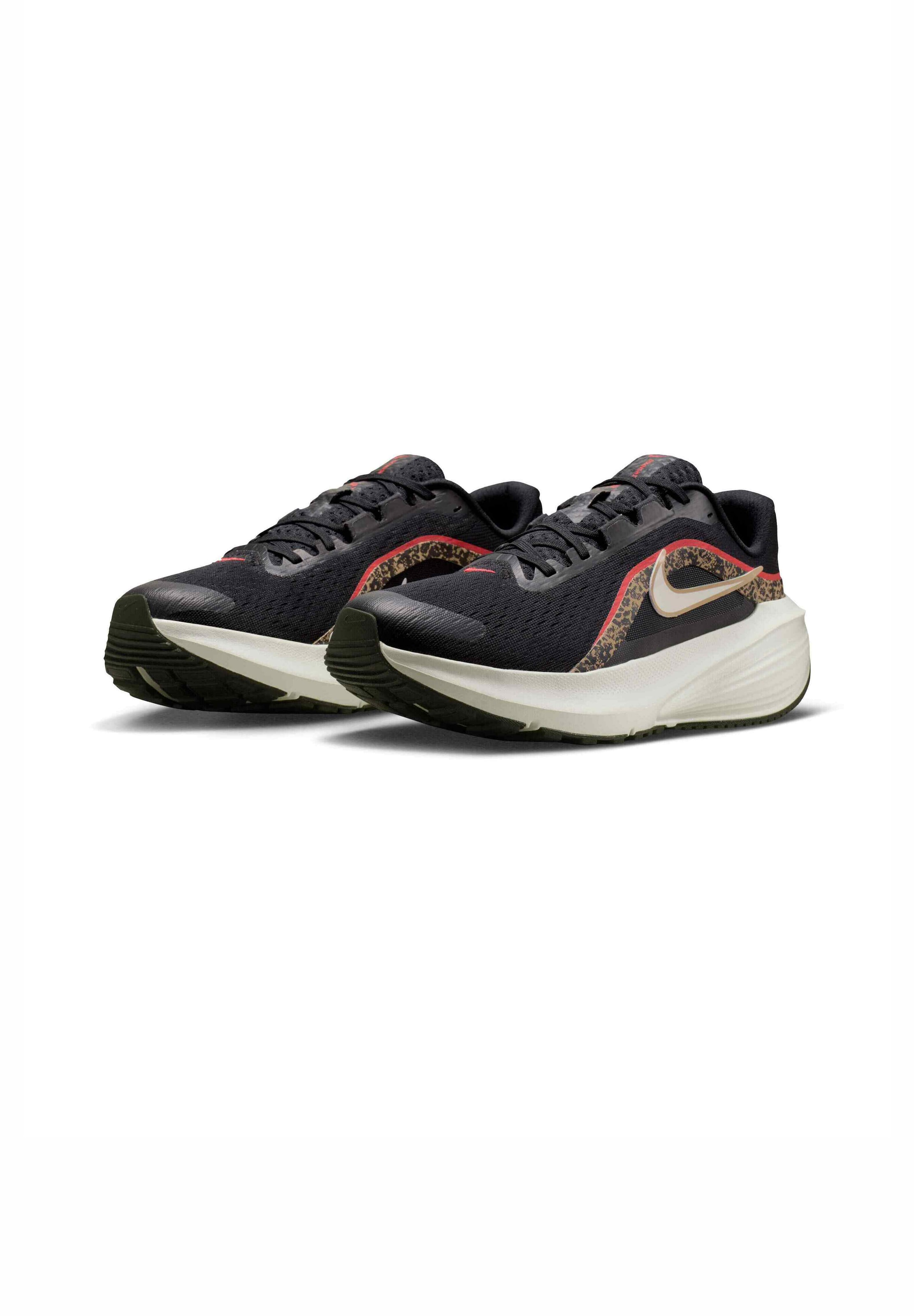 NIKE Laufschuh 'Downshifter 14' in Schwarz
