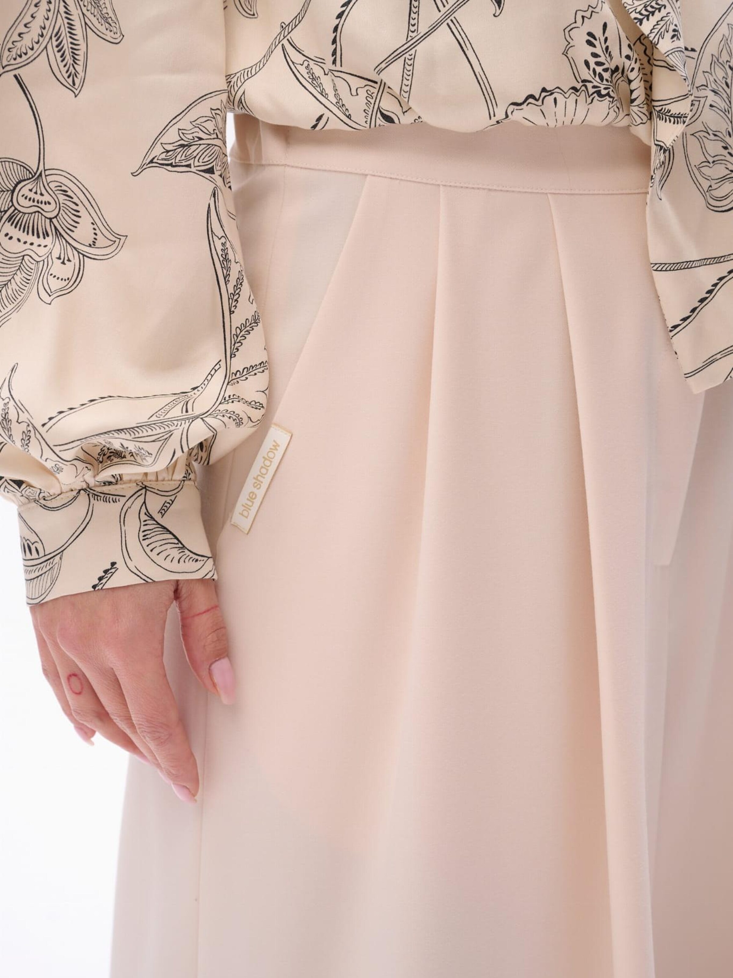 Blue Shadow Wide leg Pants in Beige