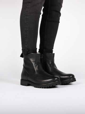 BLACKSTONE - Botas 'Kami OM63' en negro