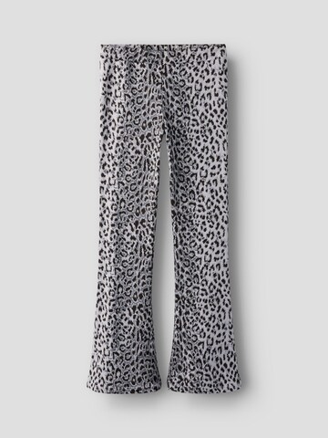 NAME IT - Bootcut Pantalón 'NKFNuni' en gris