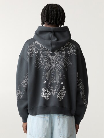 Pull&Bear Sweatshirt 'ARCANE SKELETON' in Grau: Vorderseite