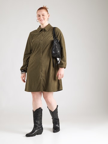 Abito camicia 'CARMAKINTA' di ONLY Carmakoma in verde: frontale