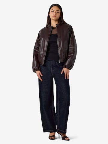 Veste mi-saison 'NMMila' Noisy may en marron