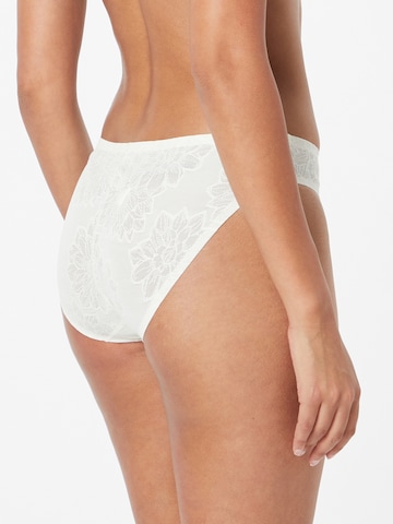 TRIUMPH Panty 'Body Make-Up Soft Touch' in White
