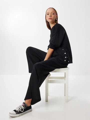 Pantalons de tailleur Happiness İstanbul en noir