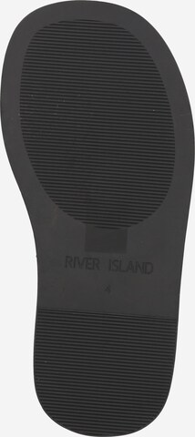 River Island - Sandalias de dedo en negro