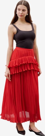 MANUKA Skirt in Red: front