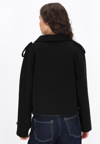 MYMO Between-season jacket 'Young Fashion' in Black