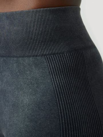 ONLY PLAY Skinny Športové nohavice 'ONPJOA' - Čierna