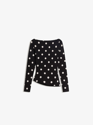 Bershka Shirt in Zwart