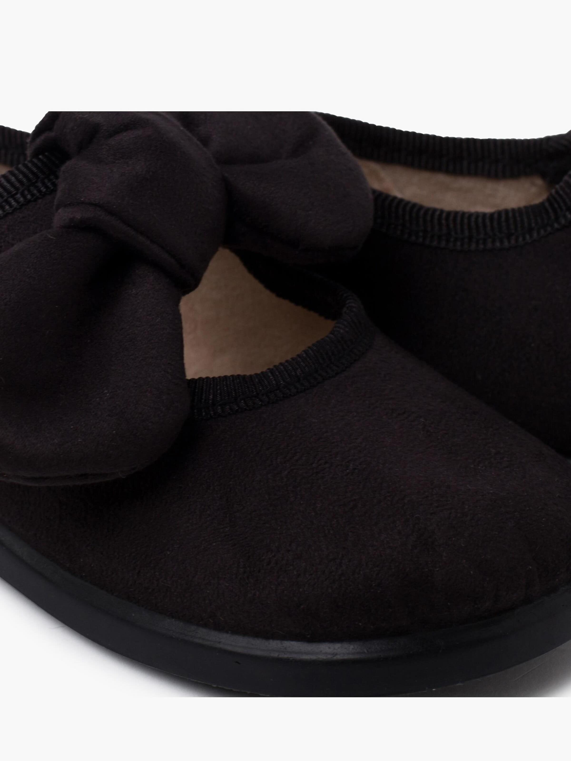 Pisamonas Flats in Black