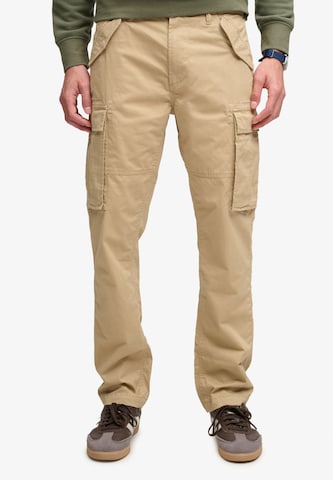 Coupe slim Pantalon cargo Superdry & Co en beige : devant
