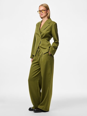 PIECES Wide leg Broek in Groen