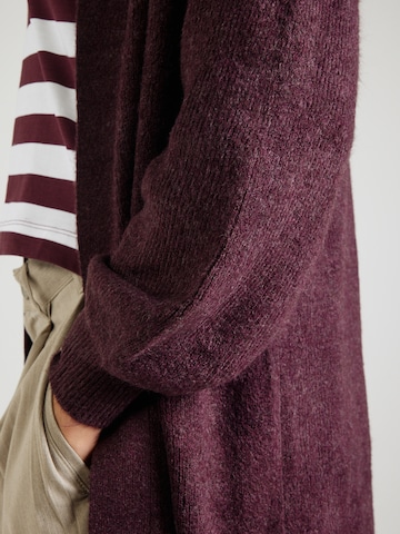 Vero Moda Curve Knit Cardigan 'VMRUBELLEFILE' in Red