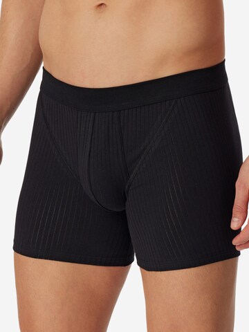 SCHIESSER Boxershorts 'Cotton Essentials Authentic'‌‌‌‌‌‌‌‌ in Schwarz
