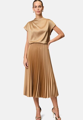 Gonna di zero in beige